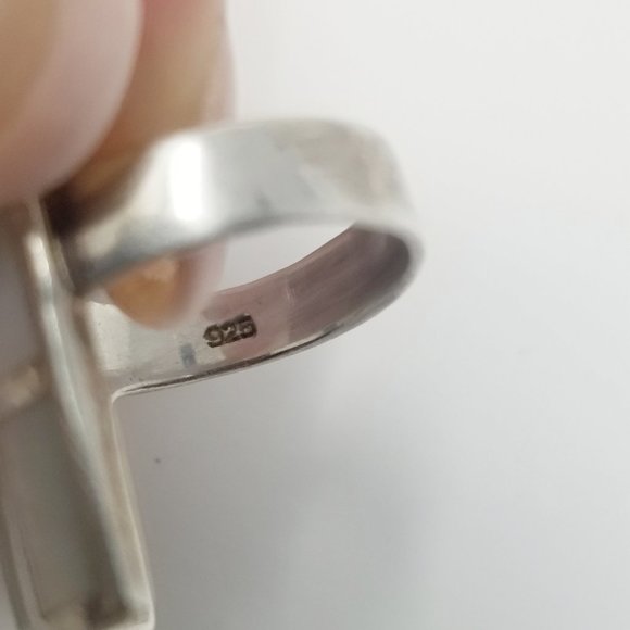 925 Sterling Silver Mother of Pearl Panel Ring Sz 8 - Picture 5 of 5